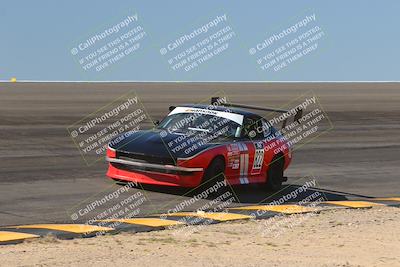 media/Oct-15-2023-Lucky Dog Racing Chuckwalla (Sun) [[f659570f60]]/2nd Stint Bowl/